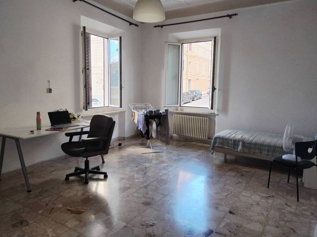 appartamento in affitto ad Ancona in zona Adriatico