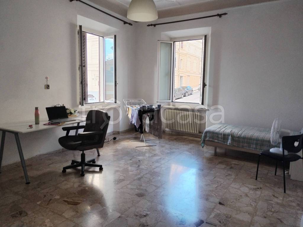 appartamento in affitto ad Ancona in zona Adriatico