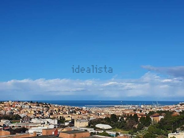 appartamento in affitto ad Ancona in zona Tavernelle