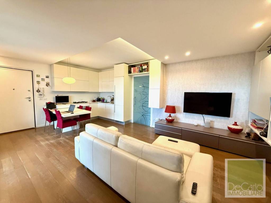 appartamento in affitto ad Ancona in zona Torrette