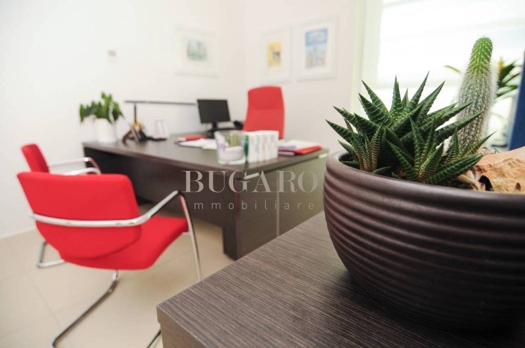 ufficio in affitto ad Ancona in zona Baraccola