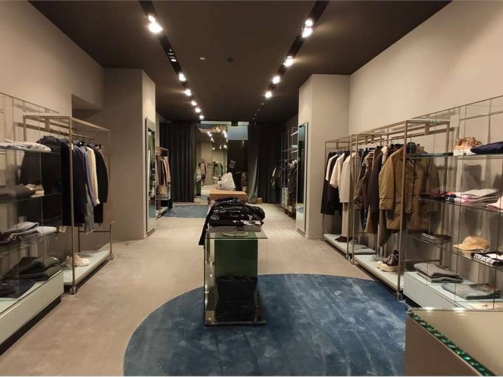 negozio in affitto ad Ancona in zona Centro Storico