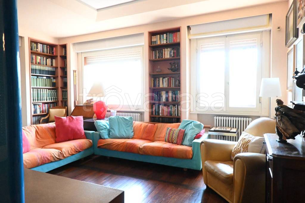 appartamento in affitto ad Ancona in zona Adriatico