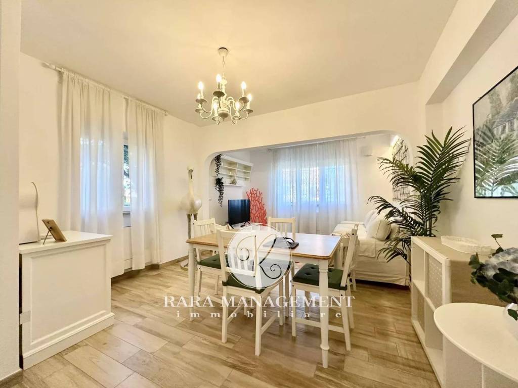 appartamento in affitto ad Ancona in zona Collemarino