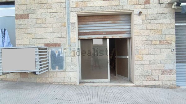 locale di sgombero in affitto ad Ancona in zona Piano San Lazzaro