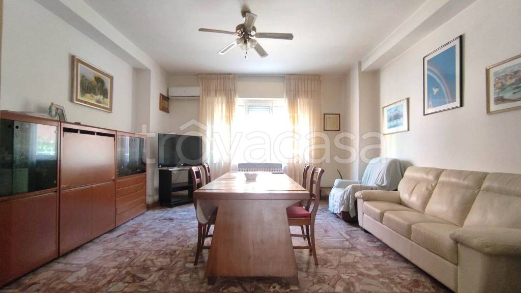 appartamento in affitto ad Ancona in zona Palombina Nuova