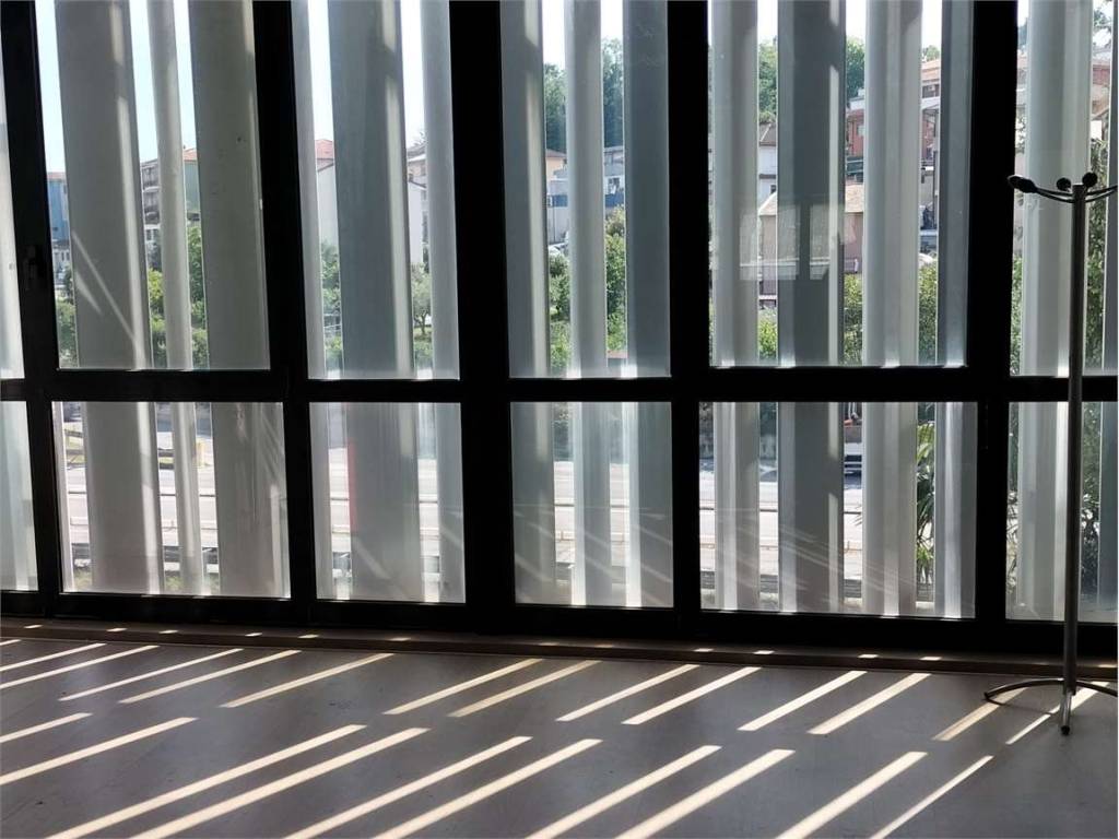 ufficio in affitto ad Ancona