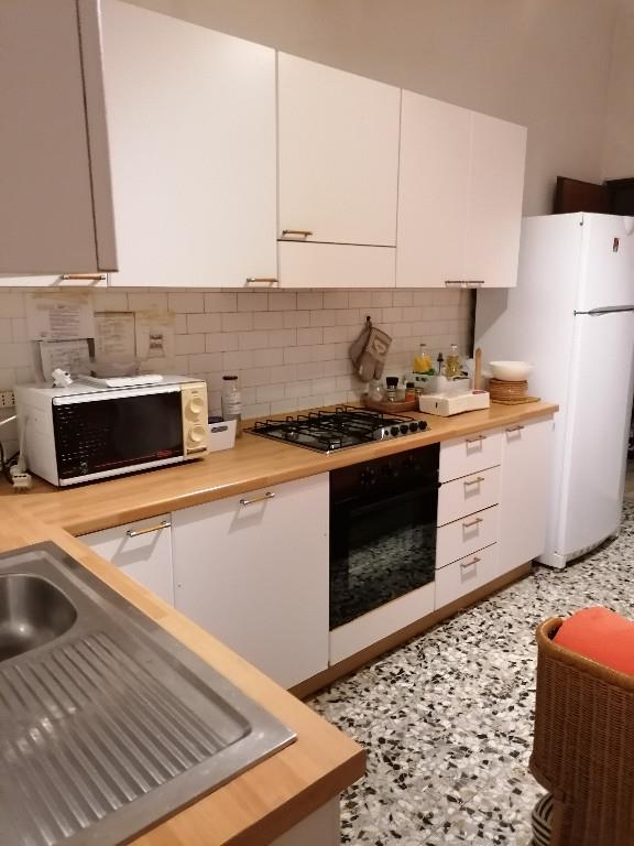 camera singola in affitto ad Ancona in zona Centro Storico