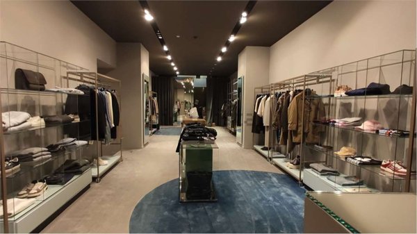 negozio in affitto ad Ancona