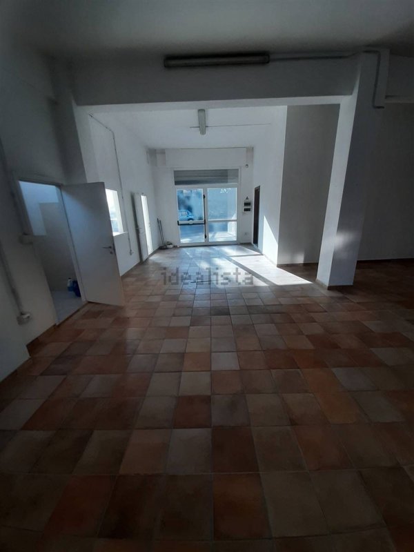 loft in affitto ad Ancona in zona Scrima