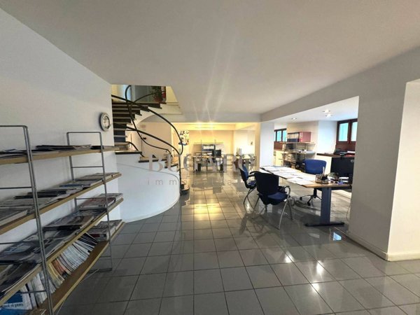 ufficio in affitto ad Ancona in zona Adriatico