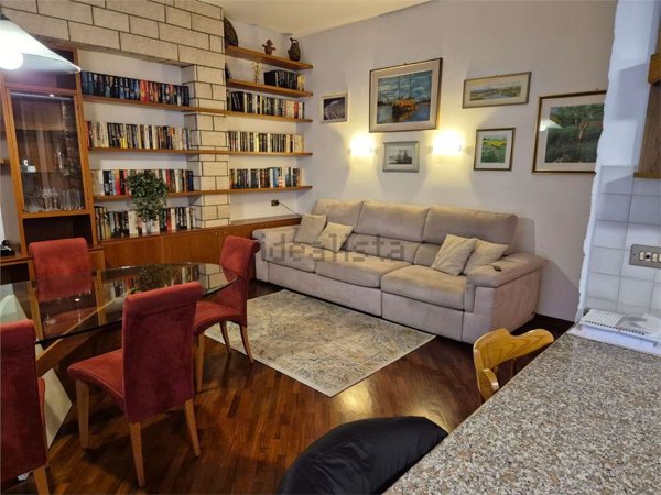 appartamento in affitto ad Ancona in zona Posatora