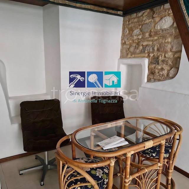 negozio in affitto ad Ancona in zona Centro Storico