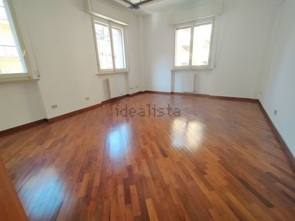 ufficio in affitto ad Ancona in zona Montemarino