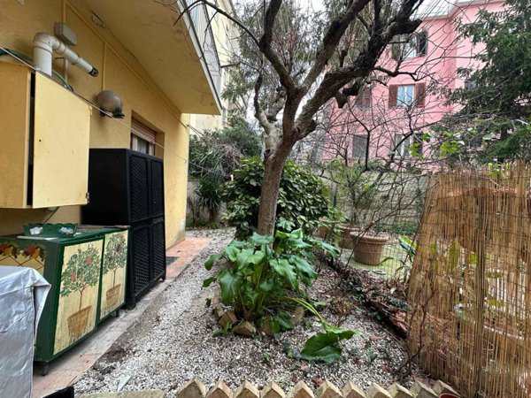 appartamento in affitto ad Ancona in zona Adriatico