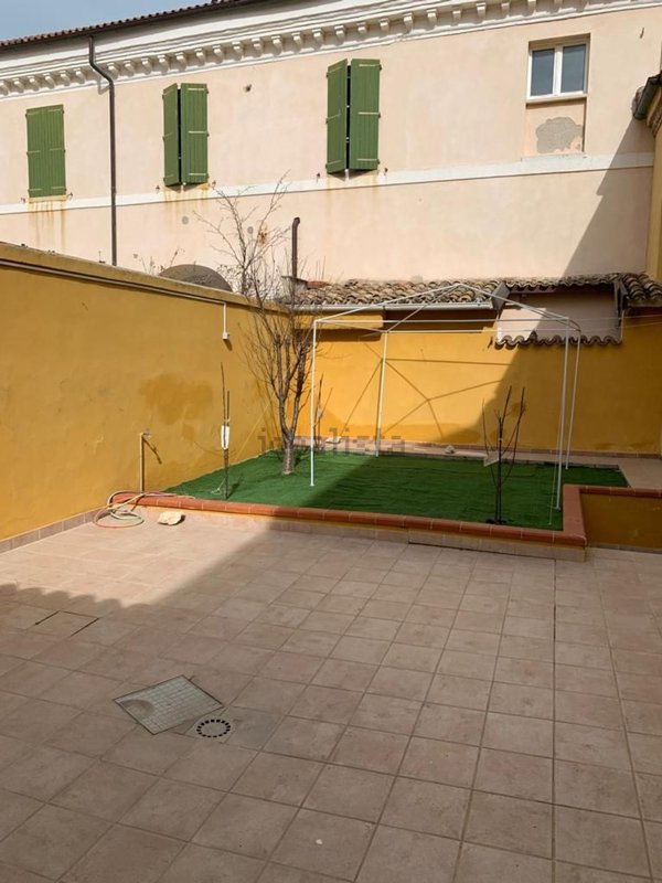 appartamento in affitto ad Ancona in zona Piano San Lazzaro