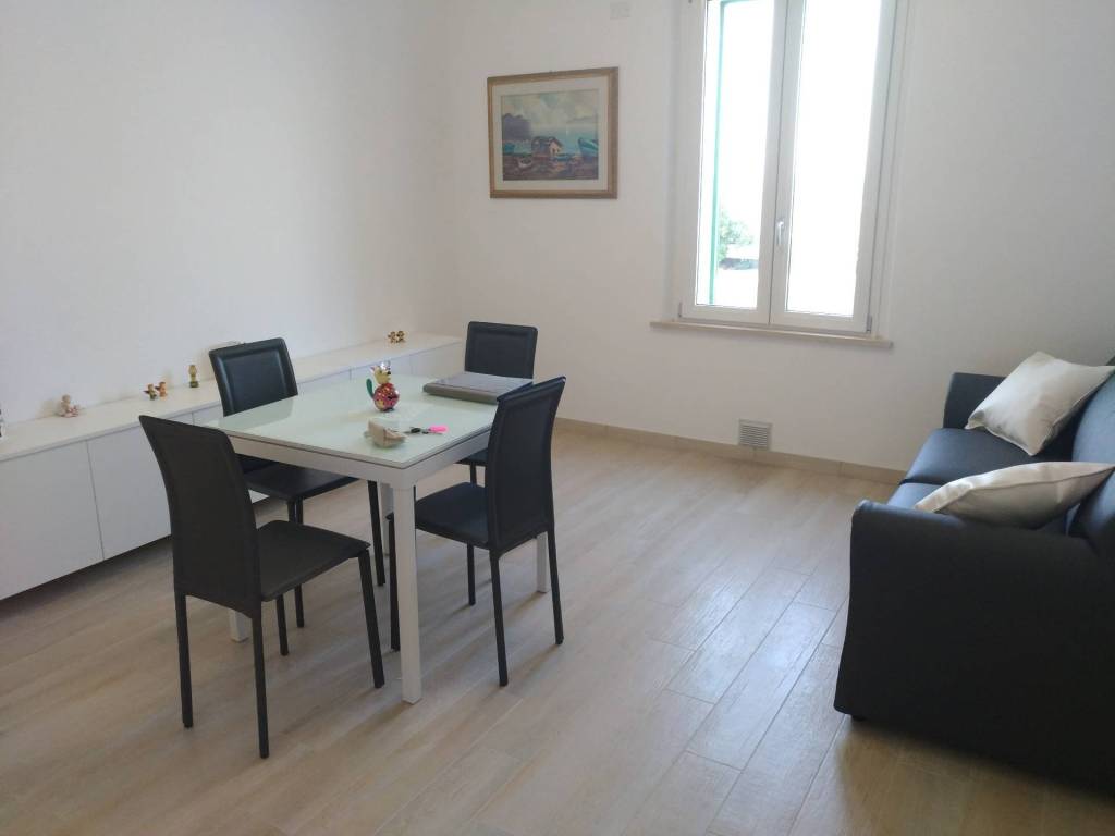 appartamento in affitto ad Ancona in zona Torrette