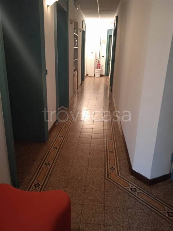 ufficio in affitto ad Ancona in zona Adriatico