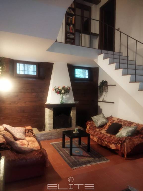 casa indipendente in affitto ad Ancona in zona Passetto