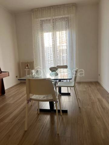 appartamento in affitto ad Ancona in zona Adriatico