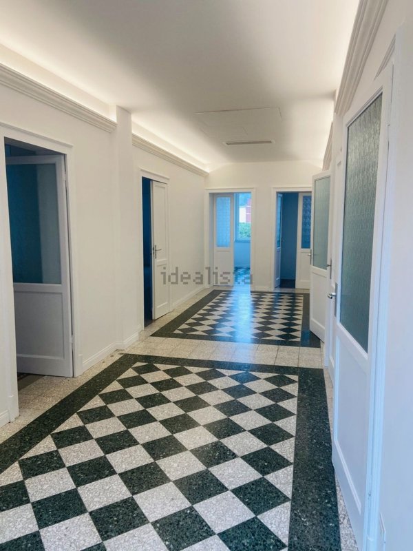 appartamento in affitto ad Ancona in zona Montirozzo