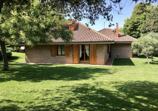 casa indipendente in affitto ad Ancona in zona Piano San Lazzaro