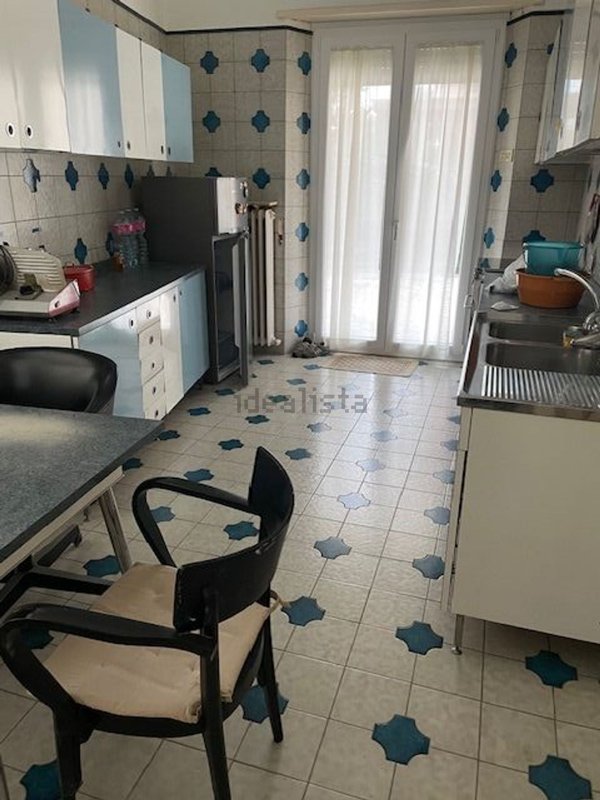 appartamento in affitto ad Ancona in zona Adriatico