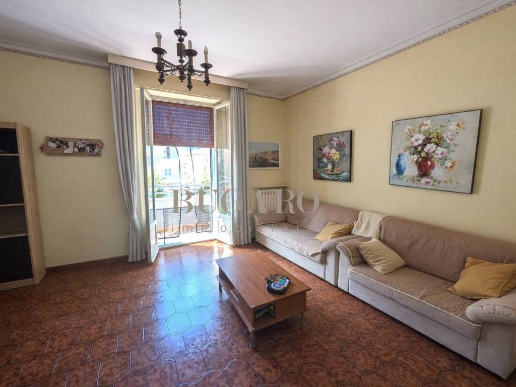 appartamento in affitto ad Ancona in zona Adriatico