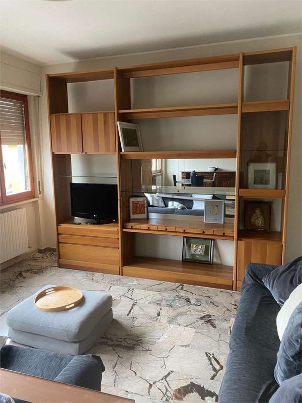 appartamento in affitto ad Ancona in zona Vallemiano