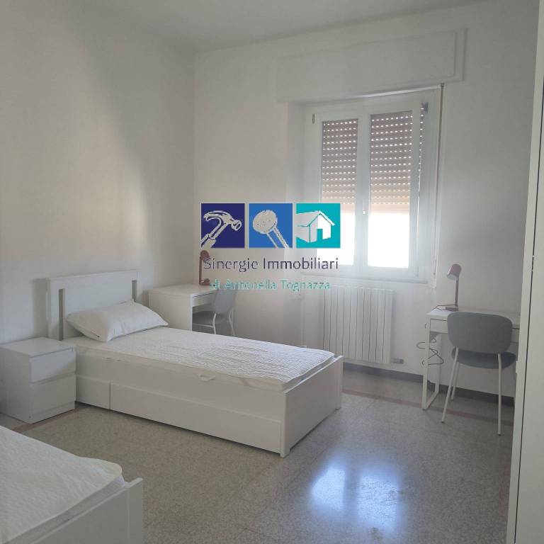 appartamento in affitto ad Ancona in zona Adriatico