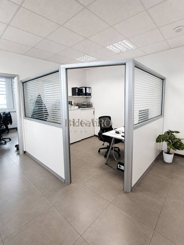 ufficio in affitto ad Ancona in zona Baraccola
