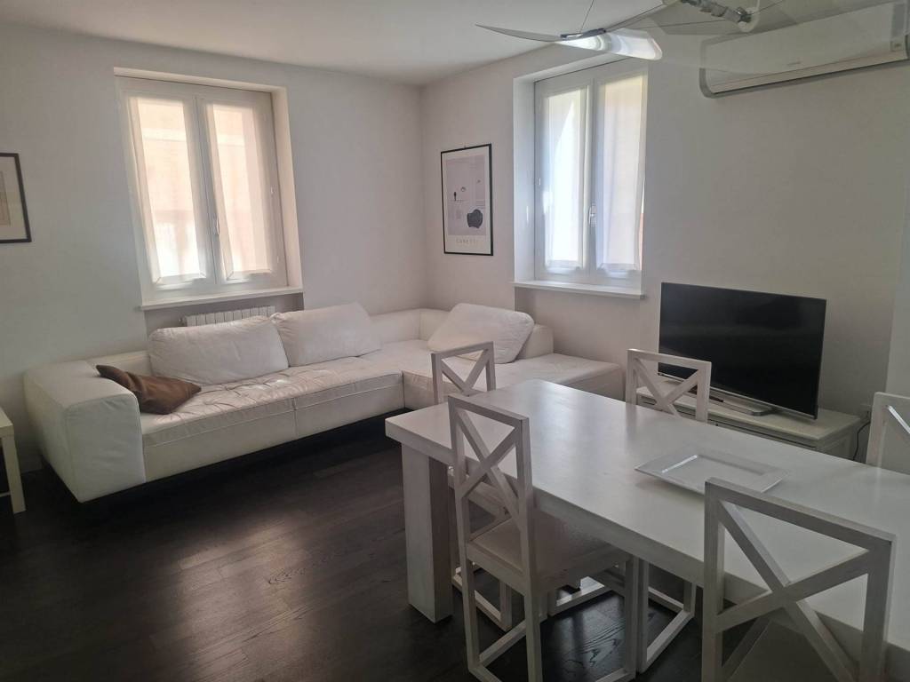 appartamento in affitto ad Ancona in zona Centro Storico