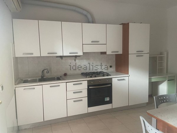 appartamento in affitto ad Ancona in zona Casette Di Paterno