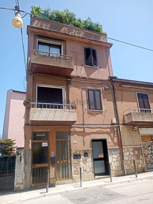 ufficio in affitto ad Ancona in zona Pietra La Croce