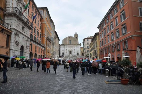 appartamento in affitto ad Ancona in zona Borgo Rodi