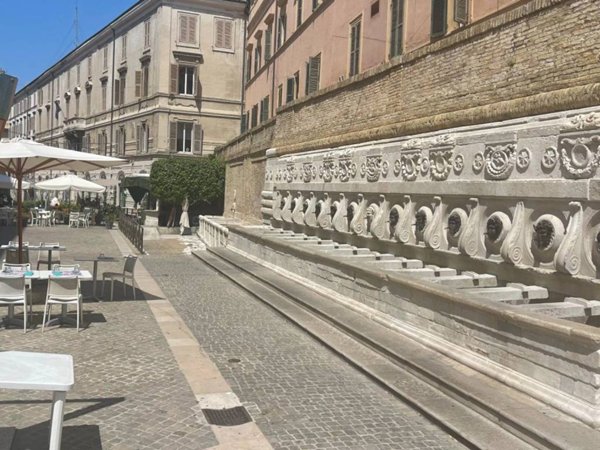 appartamento in affitto ad Ancona in zona Centro Storico