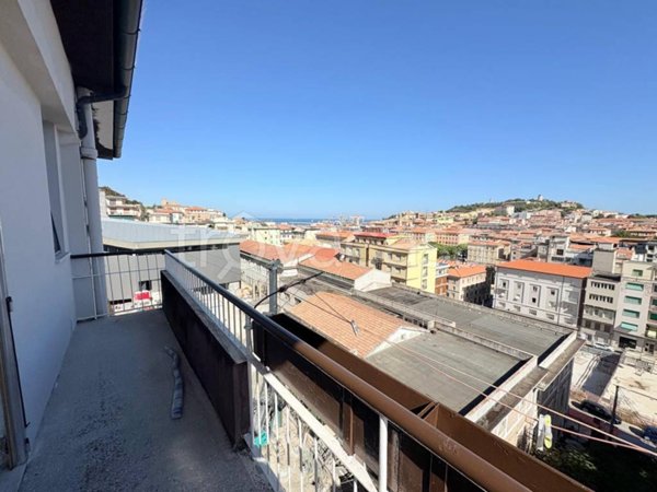 appartamento in affitto ad Ancona in zona Centro Storico