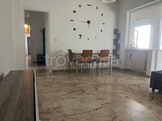appartamento in affitto ad Ancona in zona Adriatico