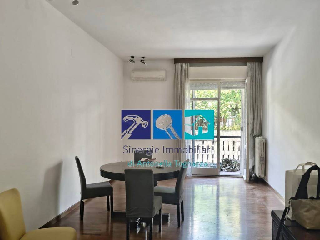 appartamento in affitto ad Ancona in zona Borgo Rodi
