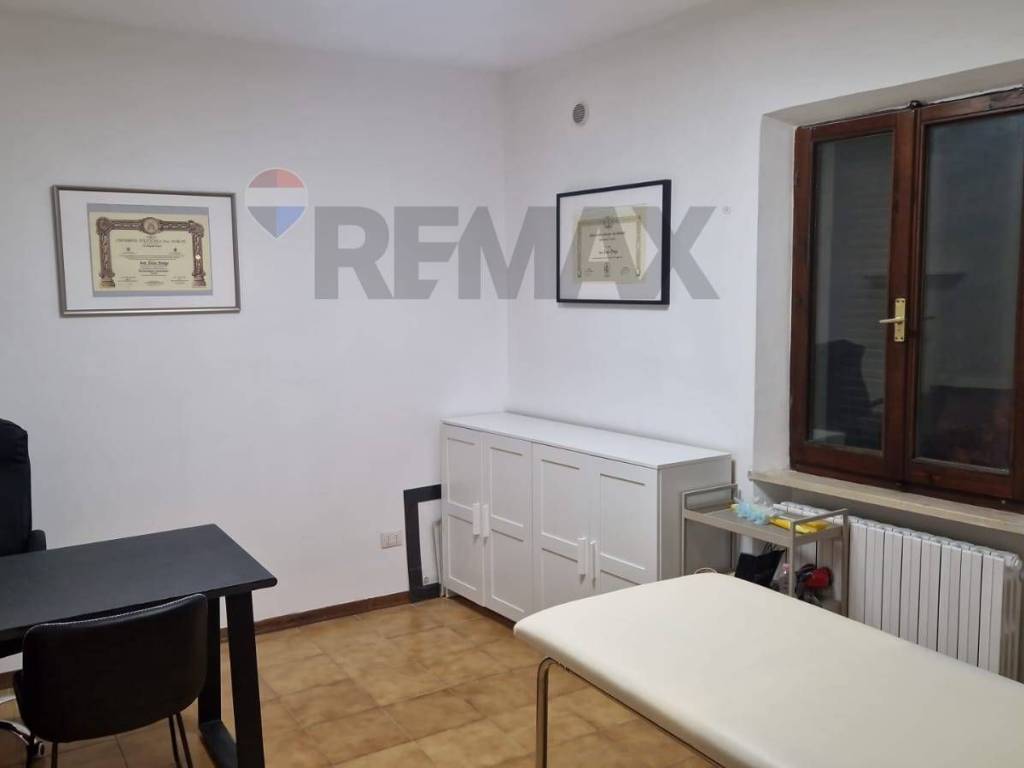 ufficio in affitto ad Ancona in zona Torrette