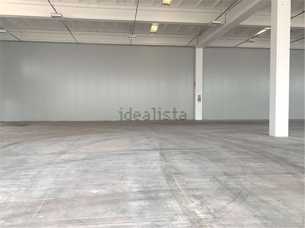 capannone in affitto a Camerano