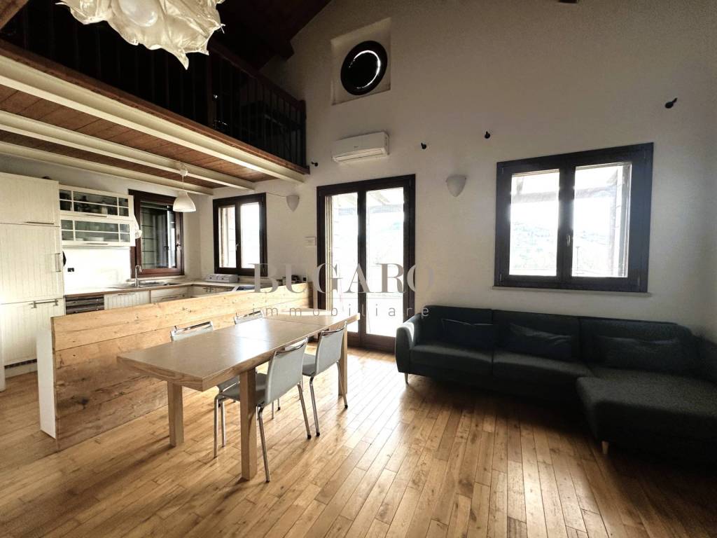 appartamento in affitto a Camerano