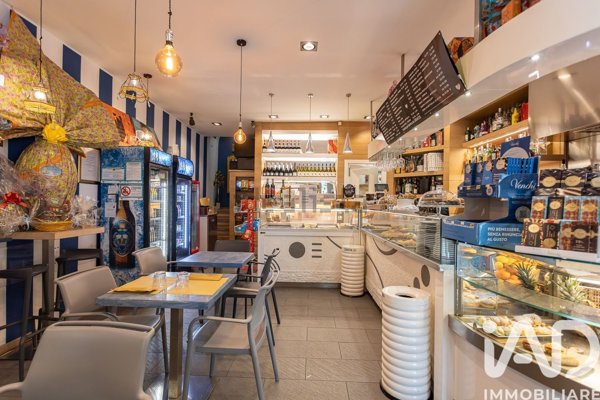 negozio in affitto a Castelfidardo