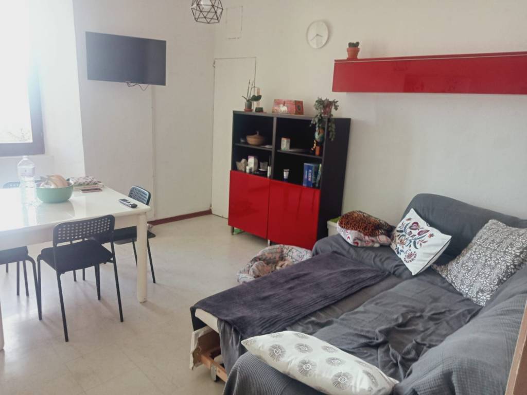appartamento in affitto a Castelplanio in zona Macine