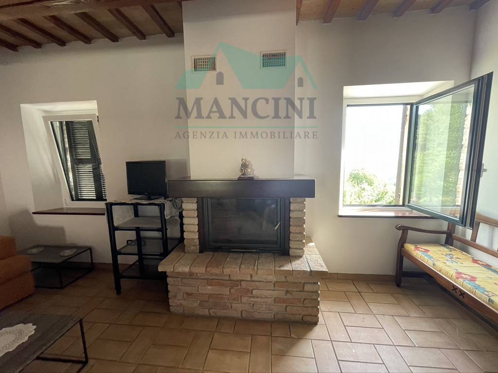 casa indipendente in affitto a Cupramontana