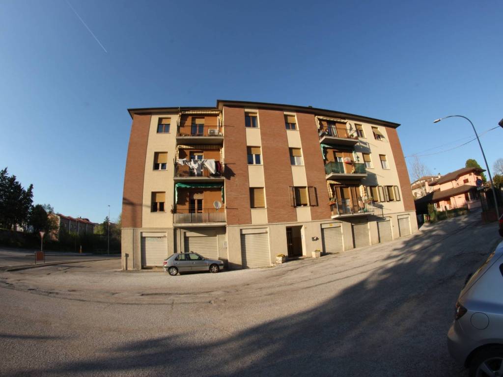 appartamento in affitto a Fabriano