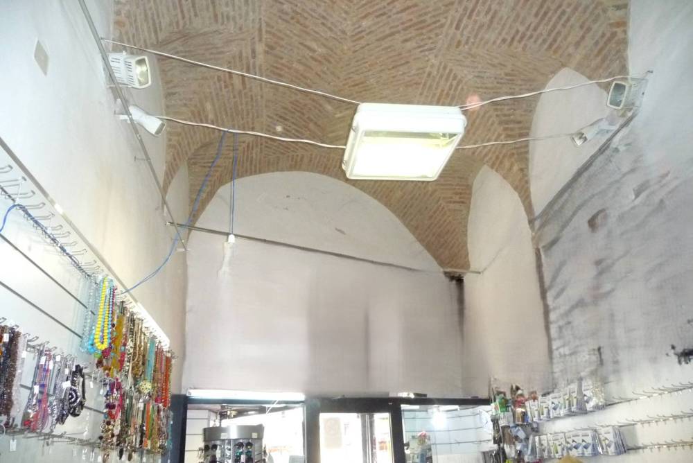 locale commerciale in affitto a Fabriano