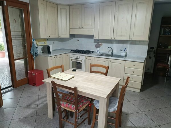 appartamento in affitto a Fabriano in zona Albacina
