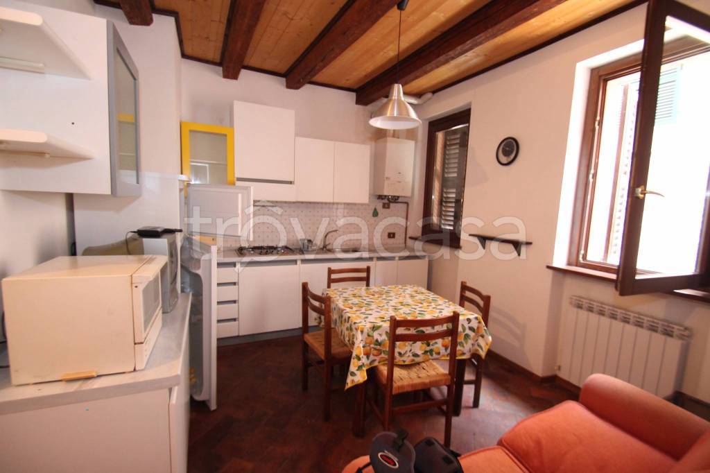 appartamento in affitto a Fabriano