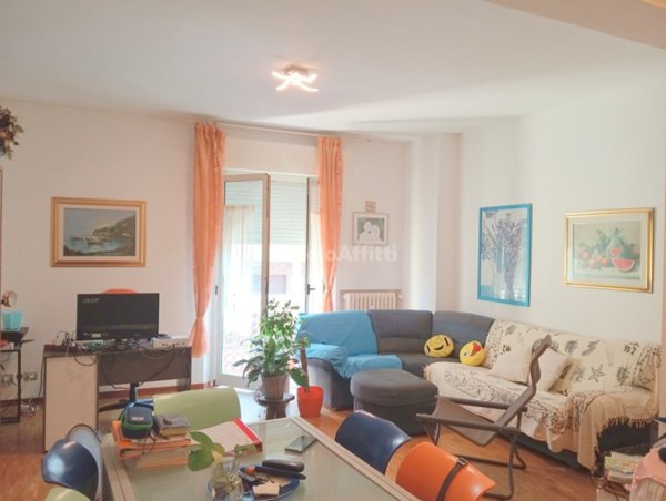 appartamento in affitto a Falconara Marittima